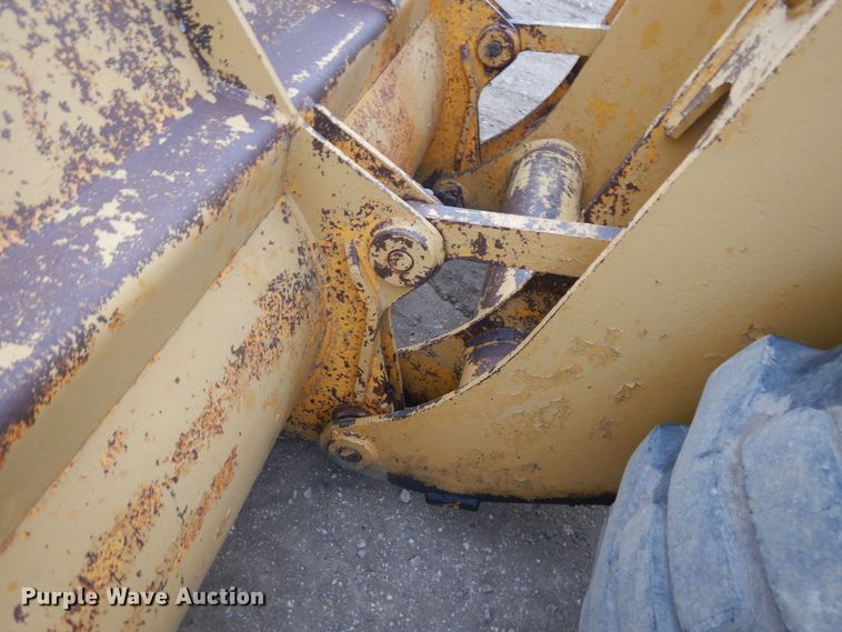 image for item KO9160 1975 Michigan Clark 55B-C  wheel loader