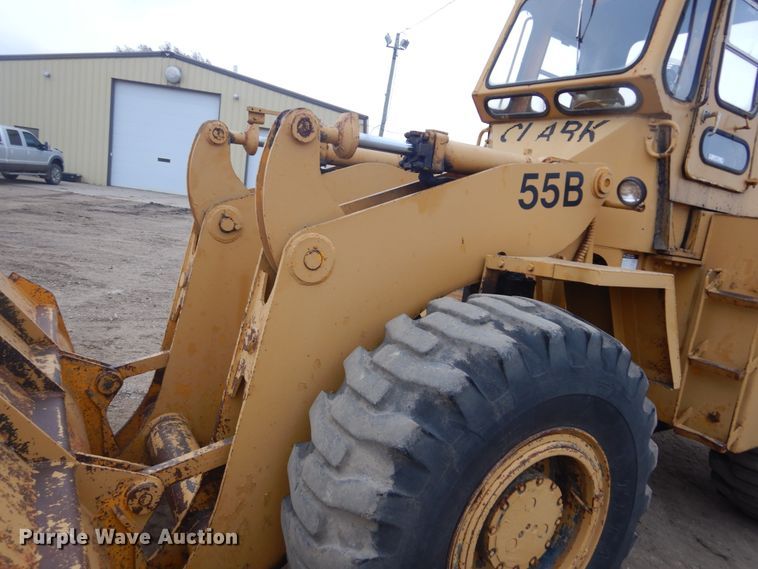 image for item KO9160 1975 Michigan Clark 55B-C  wheel loader