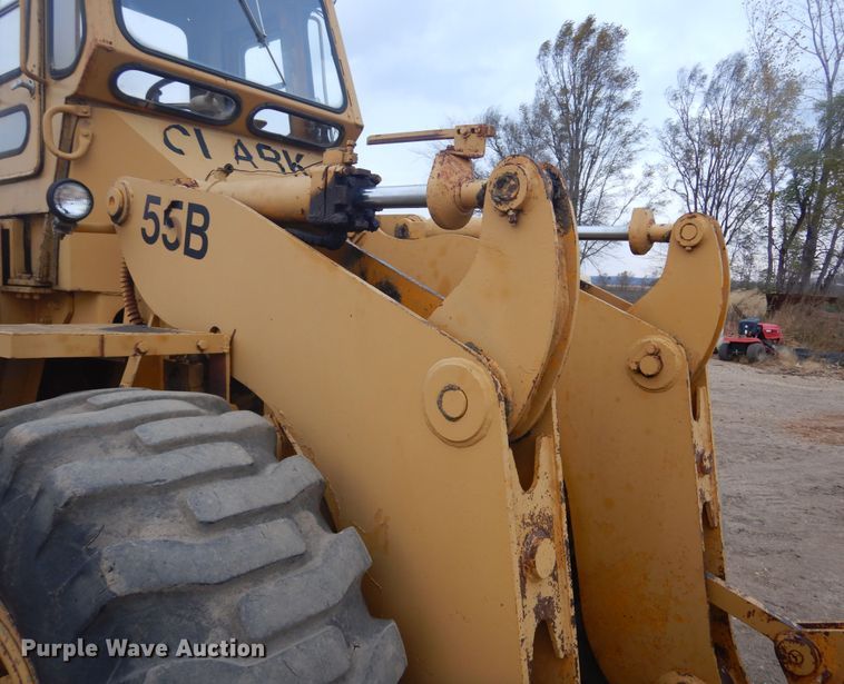 image for item KO9160 1975 Michigan Clark 55B-C  wheel loader