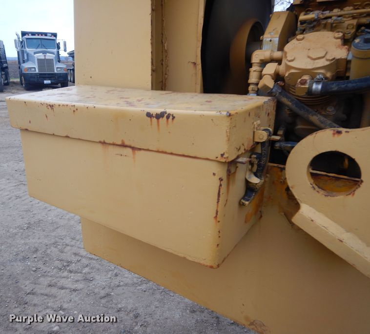 image for item KO9160 1975 Michigan Clark 55B-C  wheel loader