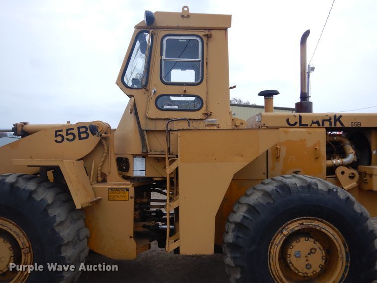 image for item KO9160 1975 Michigan Clark 55B-C  wheel loader