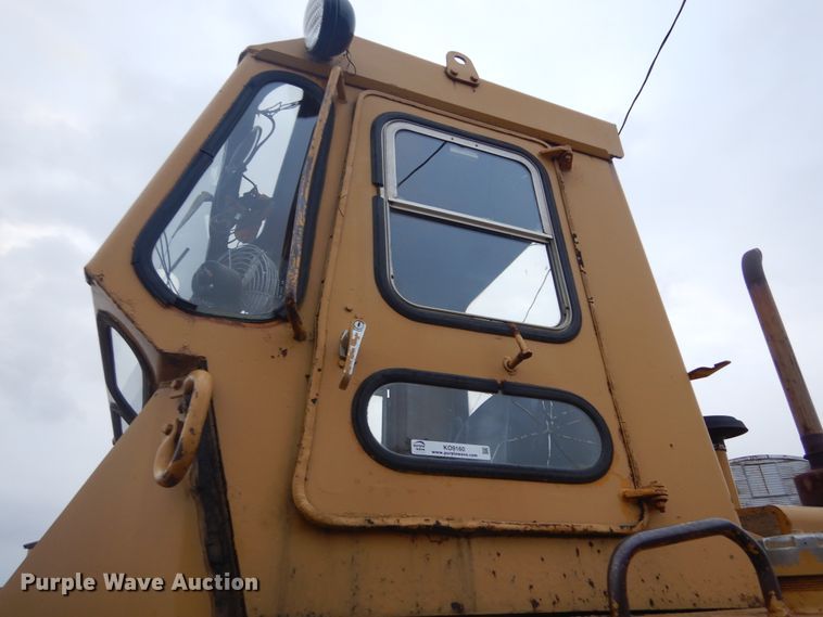 image for item KO9160 1975 Michigan Clark 55B-C  wheel loader