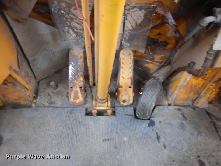 image for item KO9160 1975 Michigan Clark 55B-C  wheel loader