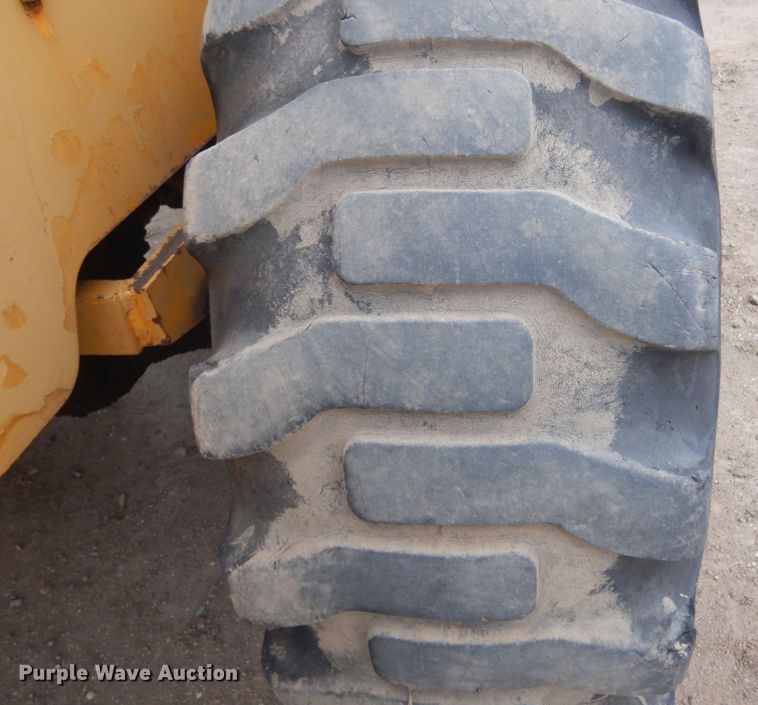 image for item KO9160 1975 Michigan Clark 55B-C  wheel loader