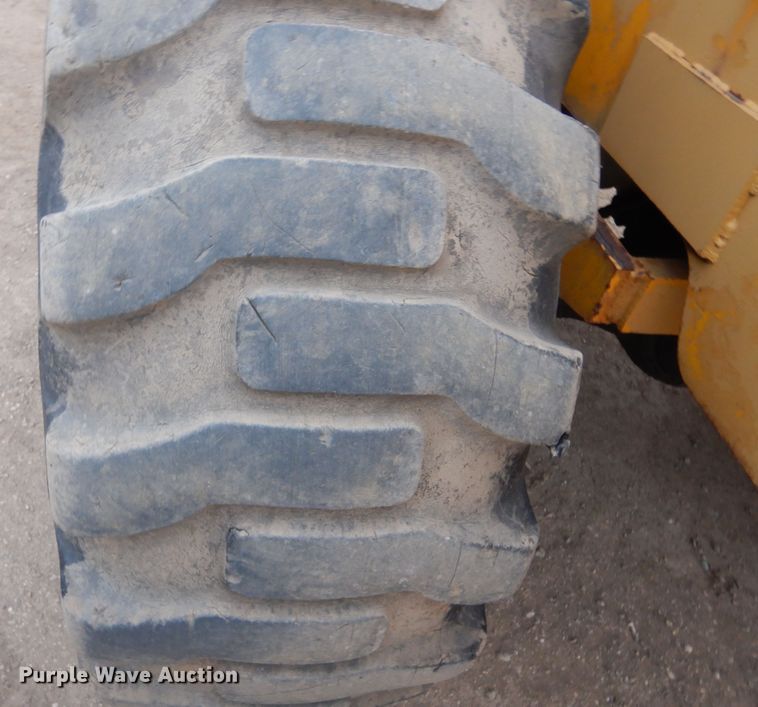 image for item KO9160 1975 Michigan Clark 55B-C  wheel loader
