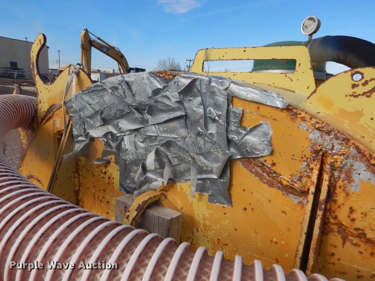 image for item KO9164 2000 Ring-o-matic  vacuum excavator