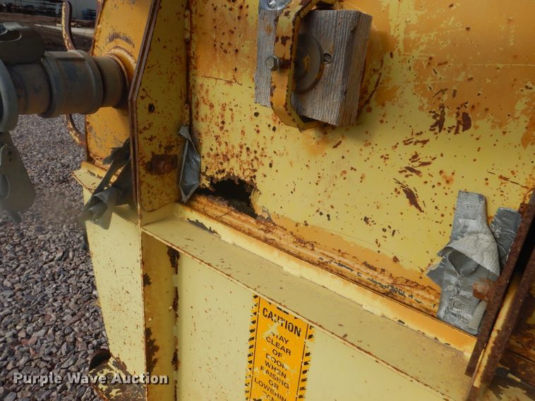 image for item KO9164 2000 Ring-o-matic  vacuum excavator