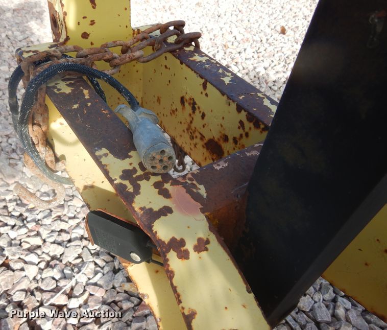 image for item KO9166 1999 Ring-o-matic  vacuum excavator