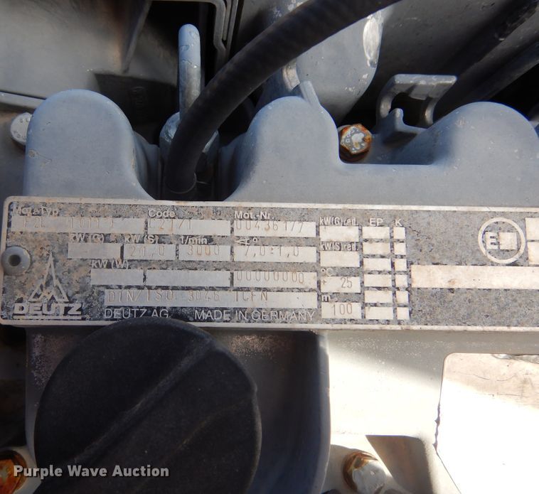 image for item KO9166 1999 Ring-o-matic  vacuum excavator