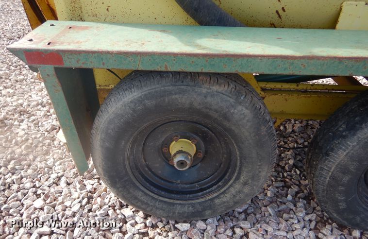 image for item KO9166 1999 Ring-o-matic  vacuum excavator