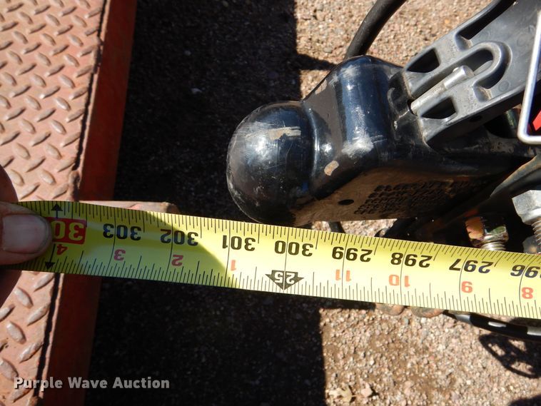 image for item KO9217 2010 M&S  tilt deck equipment trailer