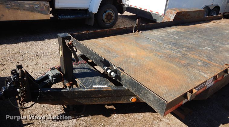 image for item KO9217 2010 M&S  tilt deck equipment trailer