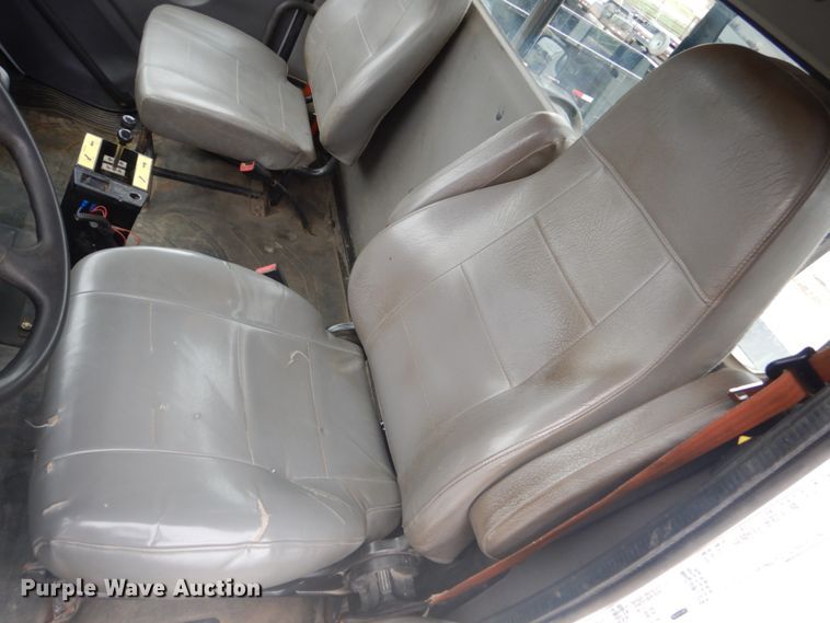 image for item KO9781 2014 Freightliner Business Class M2  hook lift truck