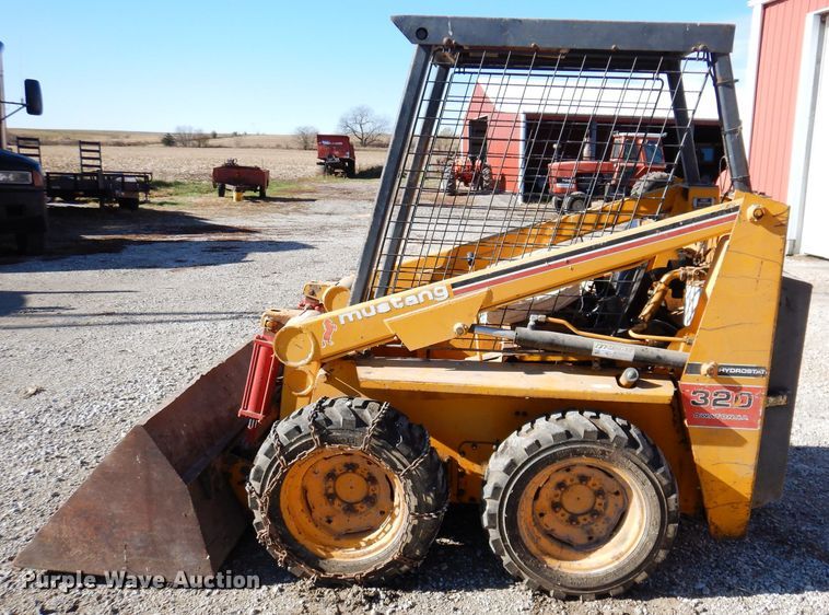 image for item KY9560 Mustang 320  skid steer loader