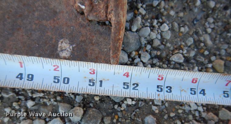 image for item KY9560 Mustang 320  skid steer loader