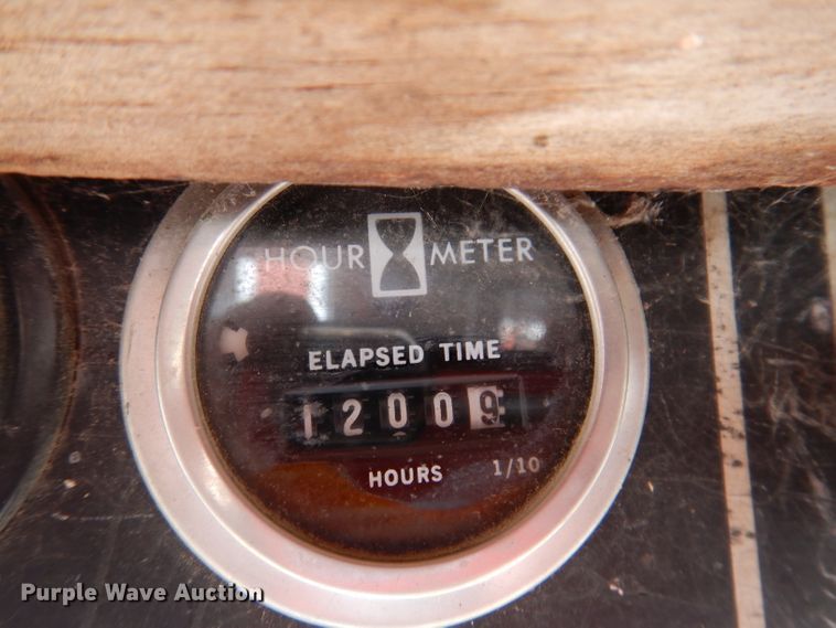 image for item KY9560 Mustang 320  skid steer loader