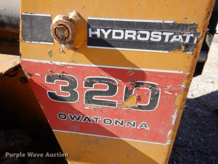 image for item KY9560 Mustang 320  skid steer loader