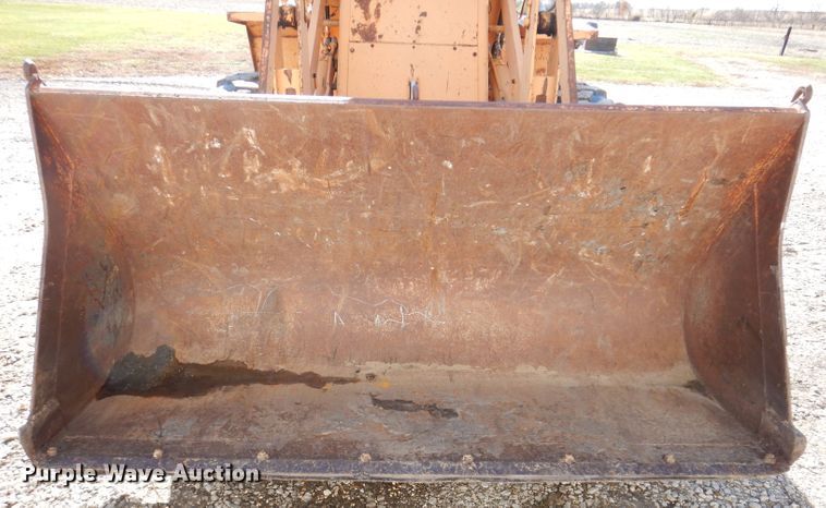 image for item KY9561 1983 Case W14  wheel loader