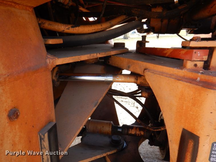 image for item KY9561 1983 Case W14  wheel loader