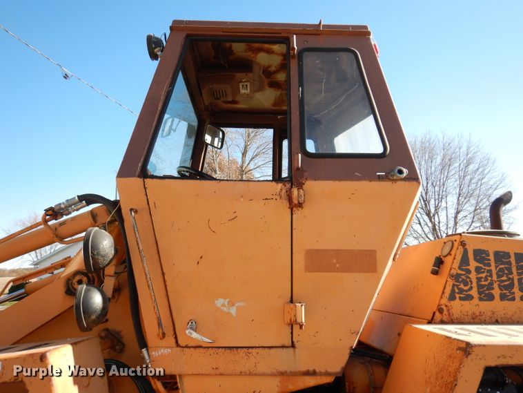 image for item KY9561 1983 Case W14  wheel loader