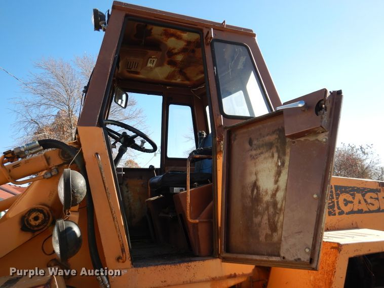 image for item KY9561 1983 Case W14  wheel loader