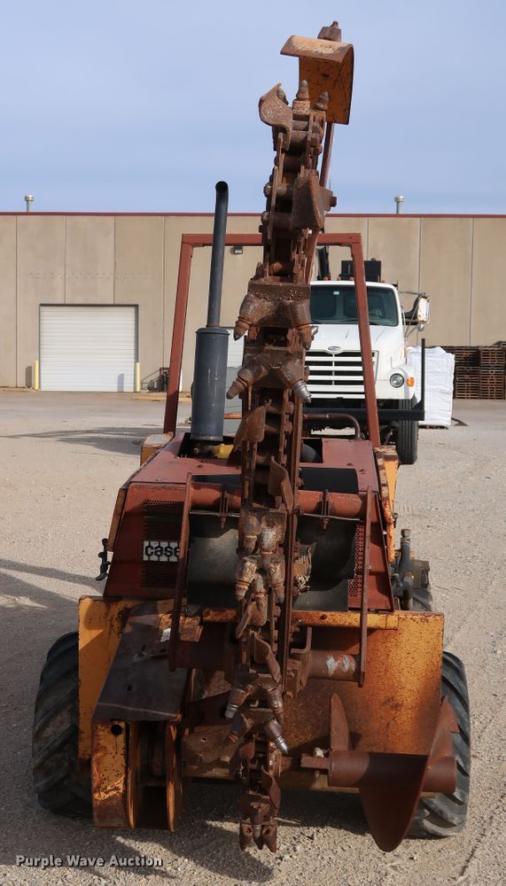 image for item KY9751 1988 Case 360  trencher