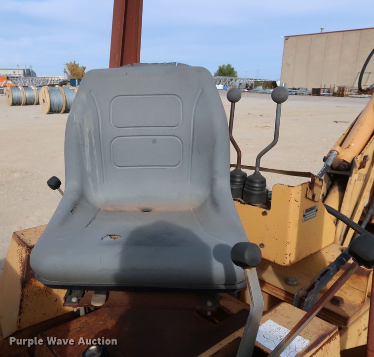 image for item KY9751 1988 Case 360  trencher