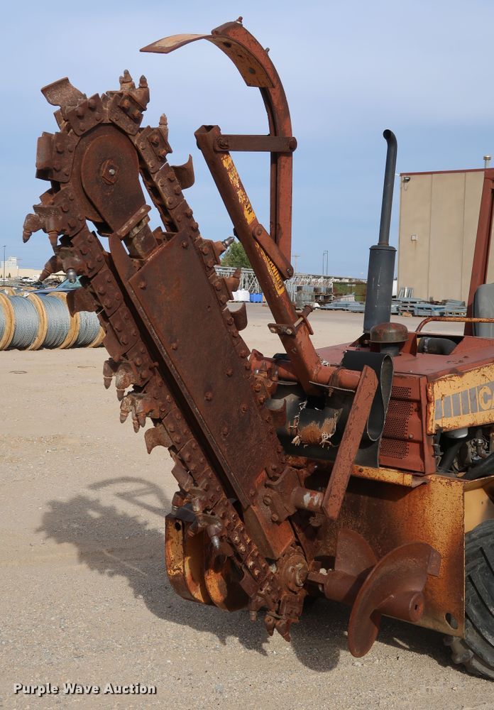 image for item KY9751 1988 Case 360  trencher