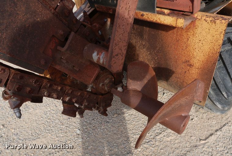 image for item KY9751 1988 Case 360  trencher