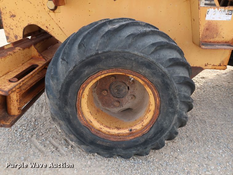 image for item KY9751 1988 Case 360  trencher