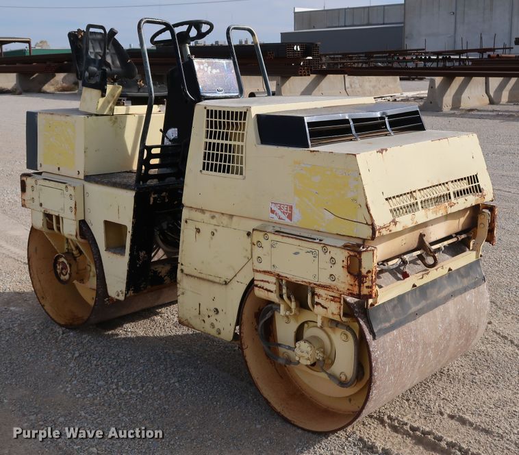 image for item KY9752 1993 Bomag BW100AD-2  double drum vibratory roller