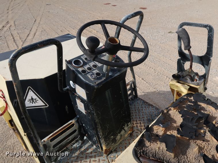 image for item KY9752 1993 Bomag BW100AD-2  double drum vibratory roller