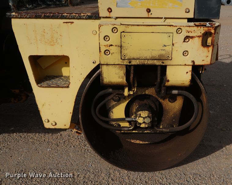 image for item KY9752 1993 Bomag BW100AD-2  double drum vibratory roller