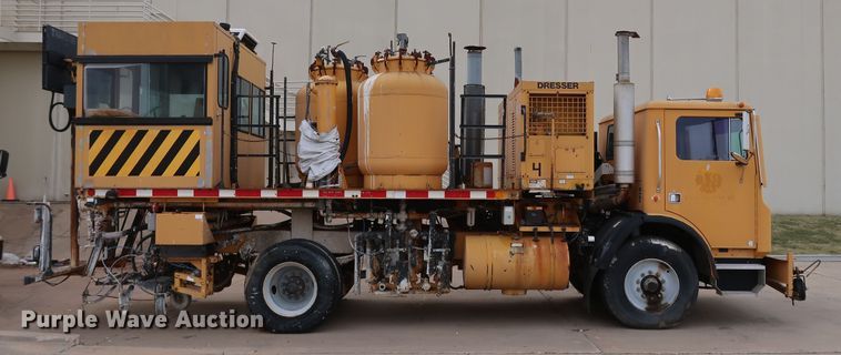 image for item KY9754 1992 Mack MR688P  paint striper truck