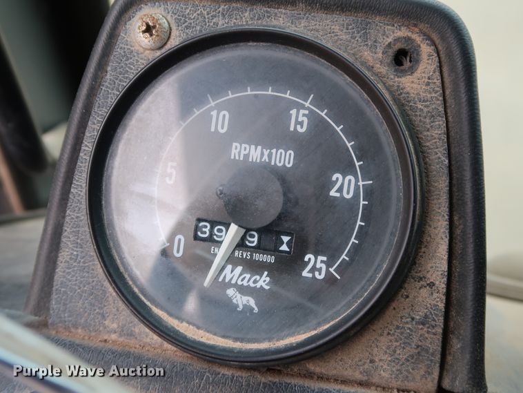 image for item KY9754 1992 Mack MR688P  paint striper truck