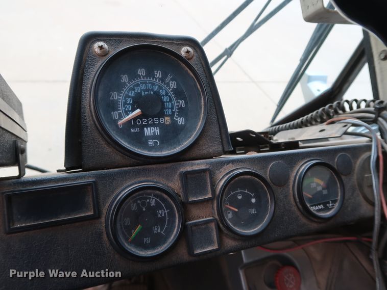 image for item KY9754 1992 Mack MR688P  paint striper truck