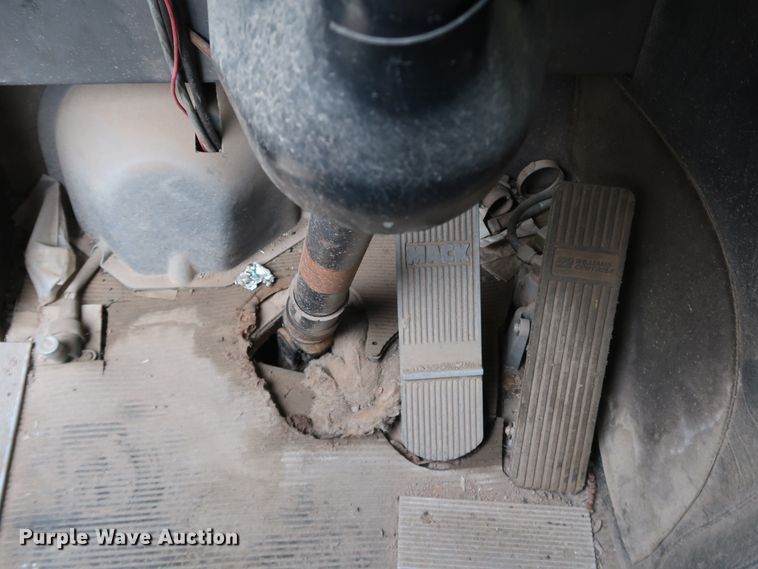 image for item KY9754 1992 Mack MR688P  paint striper truck