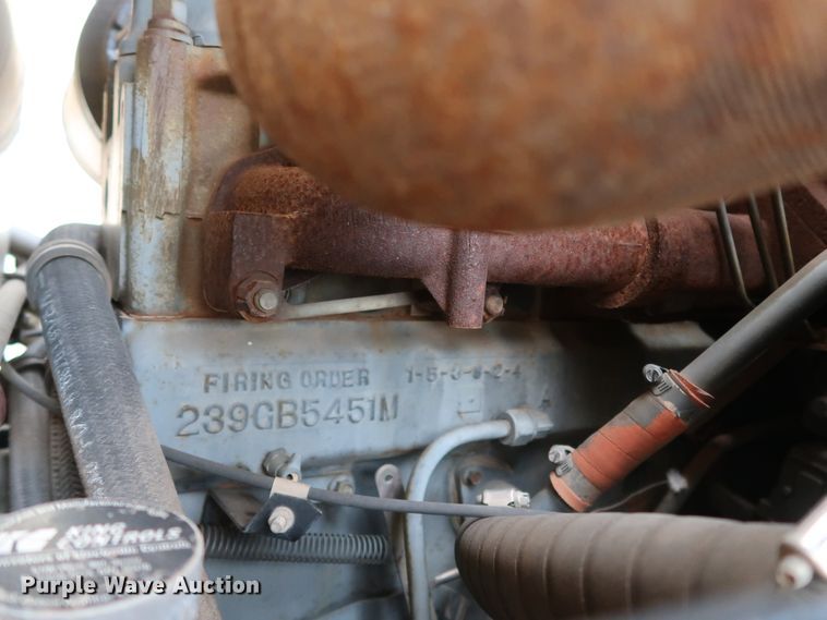 image for item KY9754 1992 Mack MR688P  paint striper truck