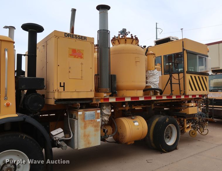 image for item KY9754 1992 Mack MR688P  paint striper truck