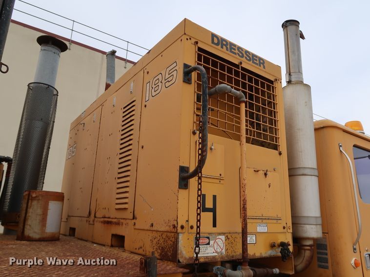 image for item KY9754 1992 Mack MR688P  paint striper truck