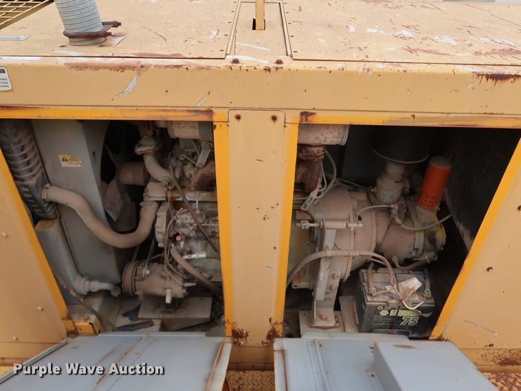 image for item KY9754 1992 Mack MR688P  paint striper truck