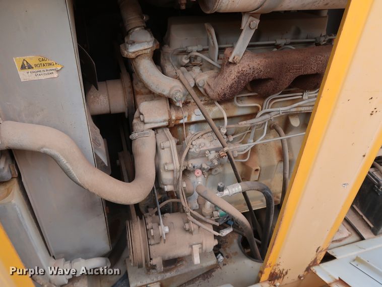 image for item KY9754 1992 Mack MR688P  paint striper truck