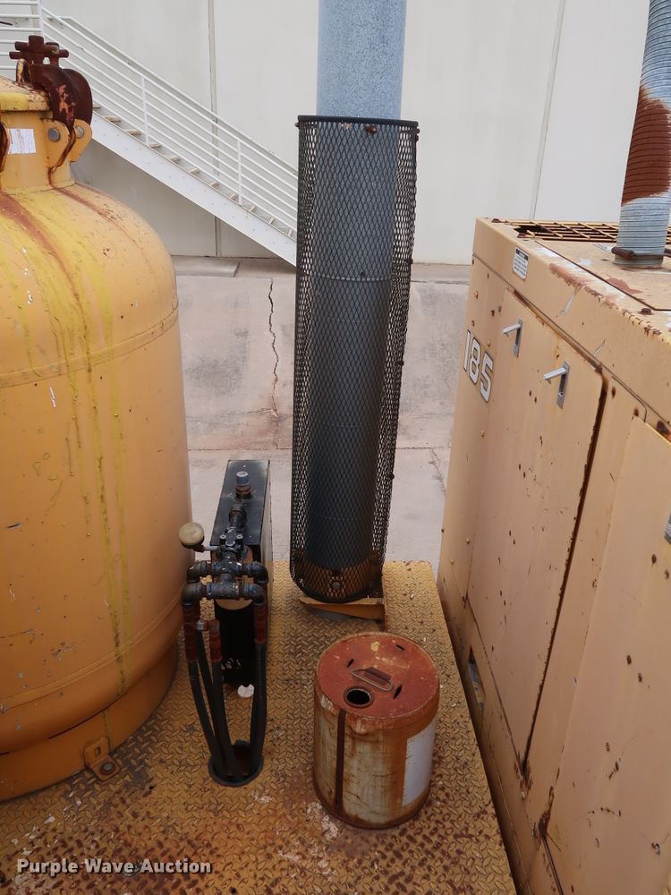 image for item KY9754 1992 Mack MR688P  paint striper truck