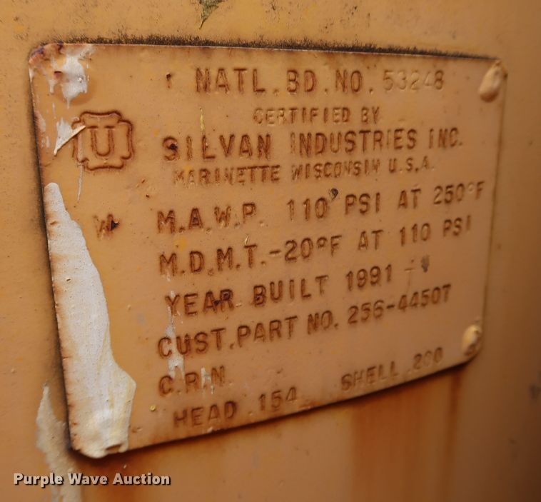 image for item KY9754 1992 Mack MR688P  paint striper truck