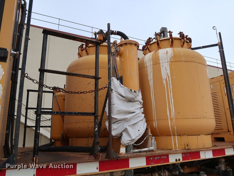 image for item KY9754 1992 Mack MR688P  paint striper truck