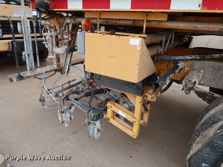 image for item KY9754 1992 Mack MR688P  paint striper truck