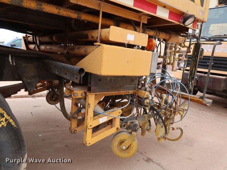 image for item KY9754 1992 Mack MR688P  paint striper truck