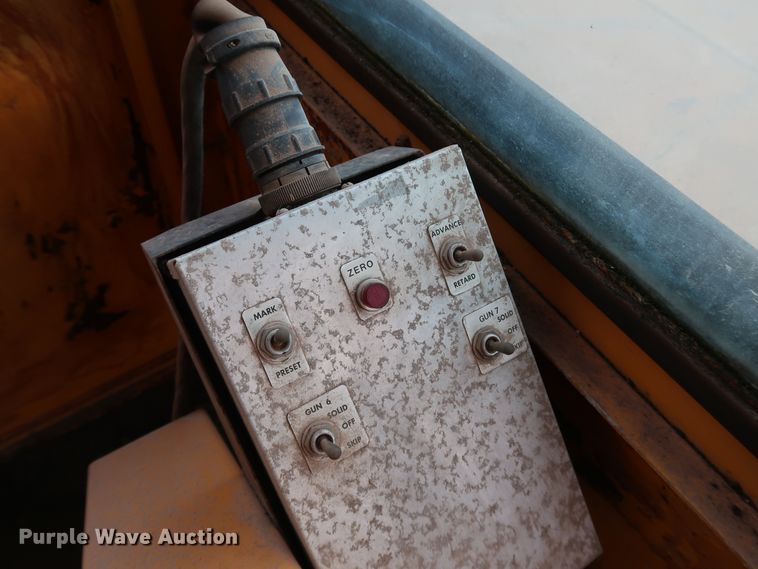 image for item KY9754 1992 Mack MR688P  paint striper truck