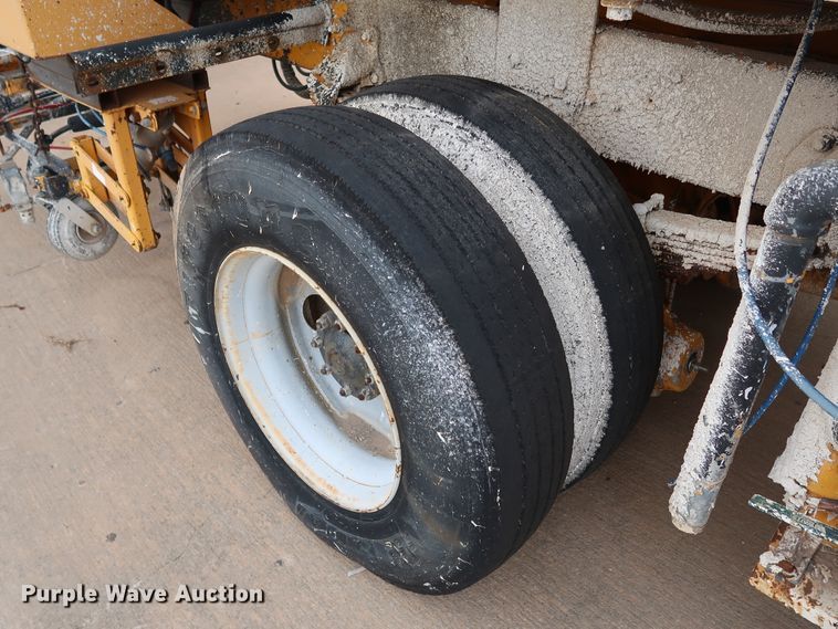 image for item KY9754 1992 Mack MR688P  paint striper truck