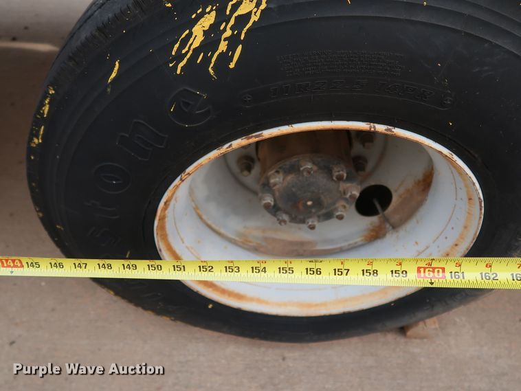 image for item KY9754 1992 Mack MR688P  paint striper truck